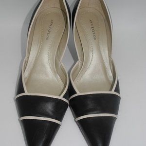 Ann Taylor - Dark Blue, White Pipe Shoe